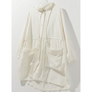 LAST CHANCE! UO Lightweight Emma Anorak Jacket!
